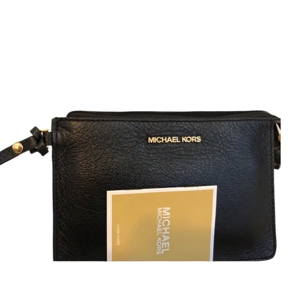 Michael Kors Black Leather Wristlet Comes w/booklet & orig packing. - Picture 6 of 10